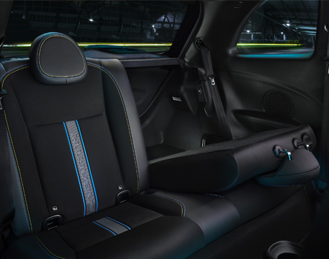 abarth 500 elettrica sedili posteriori