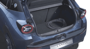 nuova lancia ypsilon bagagliaio