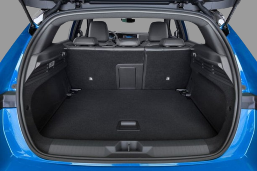 opel astra bagagliaio