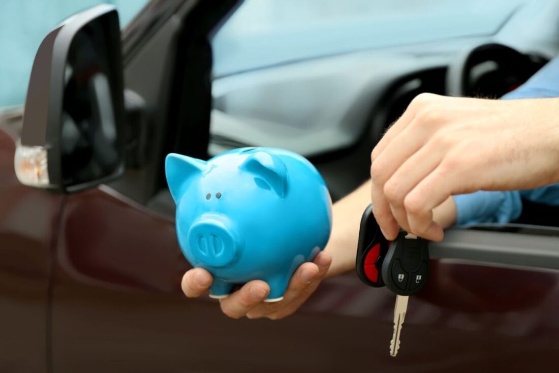 noleggio lungo termine economico salvadanaio azzurro