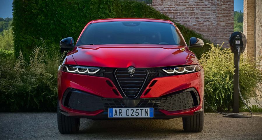 nuova alfa romeo tonale frontale