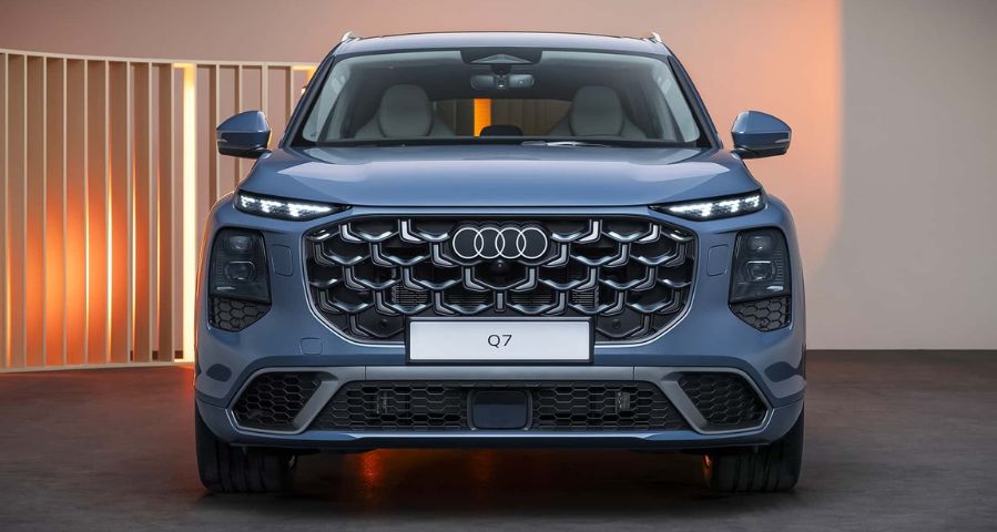 nuova audi q7 frontale