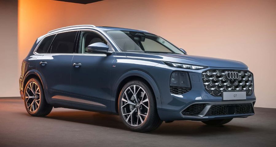 nuova audi q7 laterale